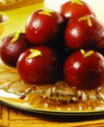 Send Diwali Cakes Chocolates Sweets Dry Fruits to Dhakowal