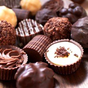 Send Diwali Cakes Chocolates Sweets Dry Fruits to Nussi
